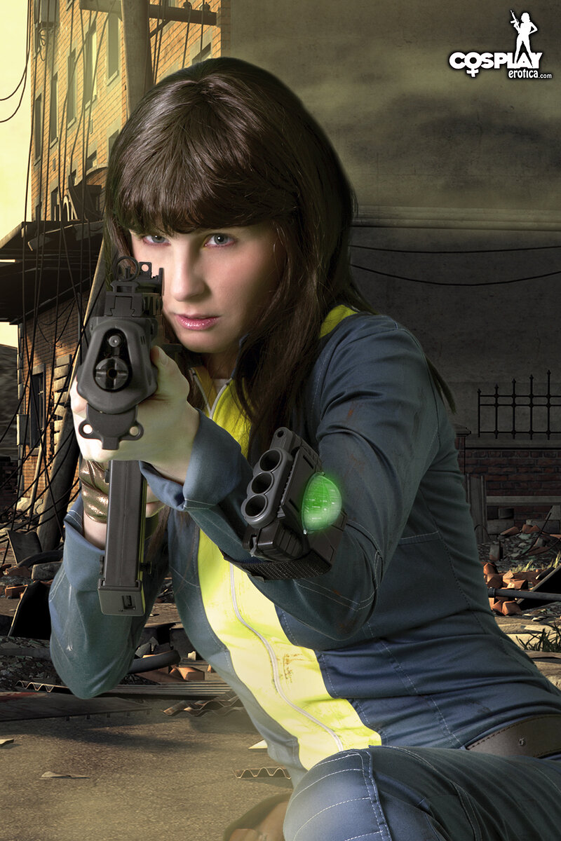 Елена, 25 лет, 4 размер груди